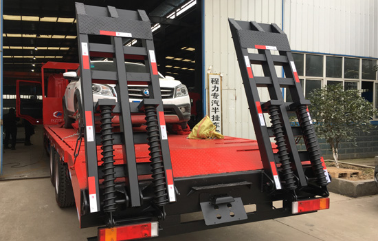 【國(guó)五】東風(fēng)后八輪平板車 【國(guó)五】東風(fēng)后八輪平板車