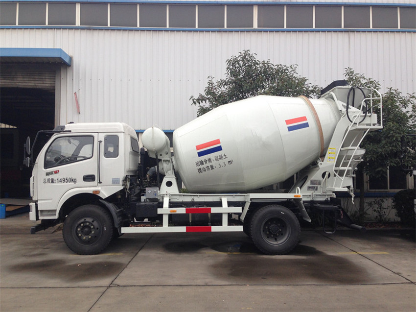 東風(fēng)5立方混凝土攪拌車 東風(fēng)5立方混凝土攪拌車