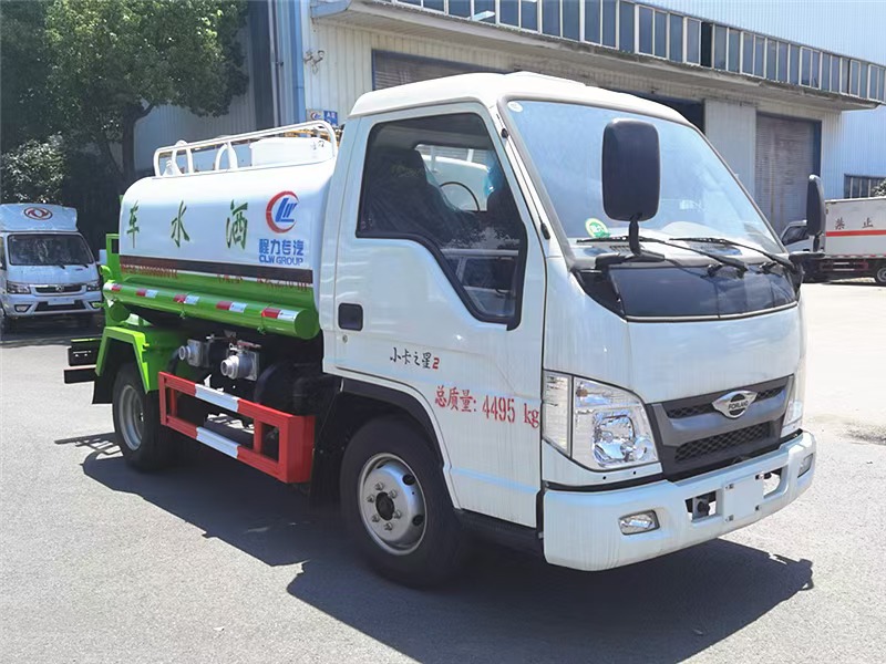 福田時(shí)代藍(lán)牌灑水車