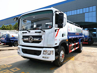 東風(fēng)多利卡13噸14噸灑水車配置車型圖片