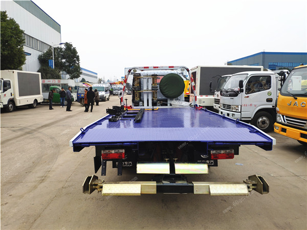 東風(fēng)小凱普特藍(lán)牌平板清障車(chē)