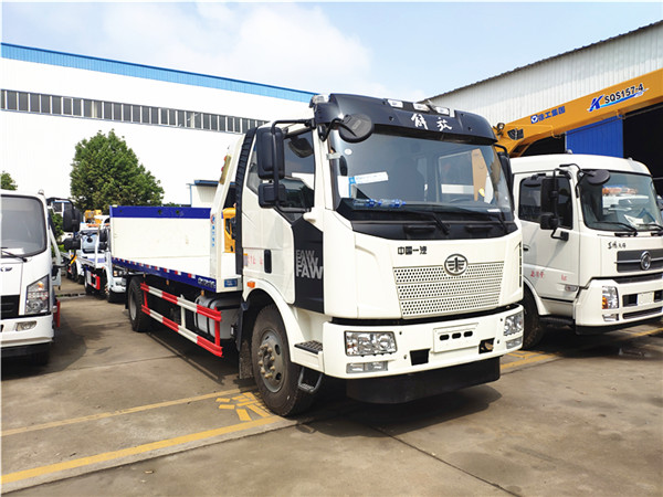 解放J6一拖二平板清障車(chē)