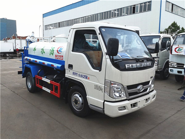藍(lán)牌灑水車(chē),福田藍(lán)牌灑水車(chē)報(bào)價(jià)表