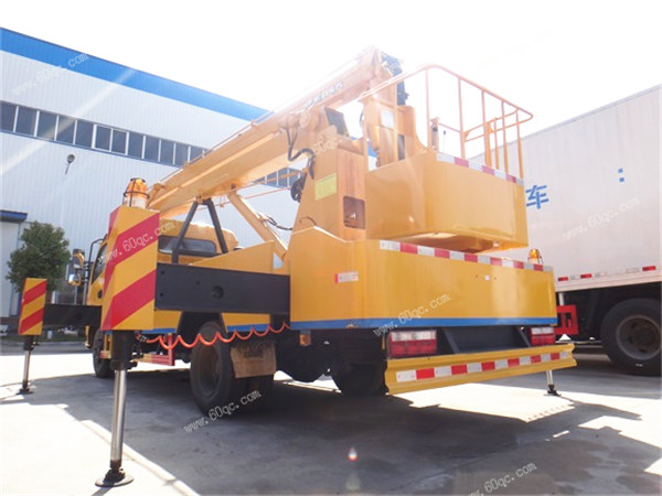 東風多利卡18米高空作業(yè)車 東風多利卡18米高空作業(yè)車